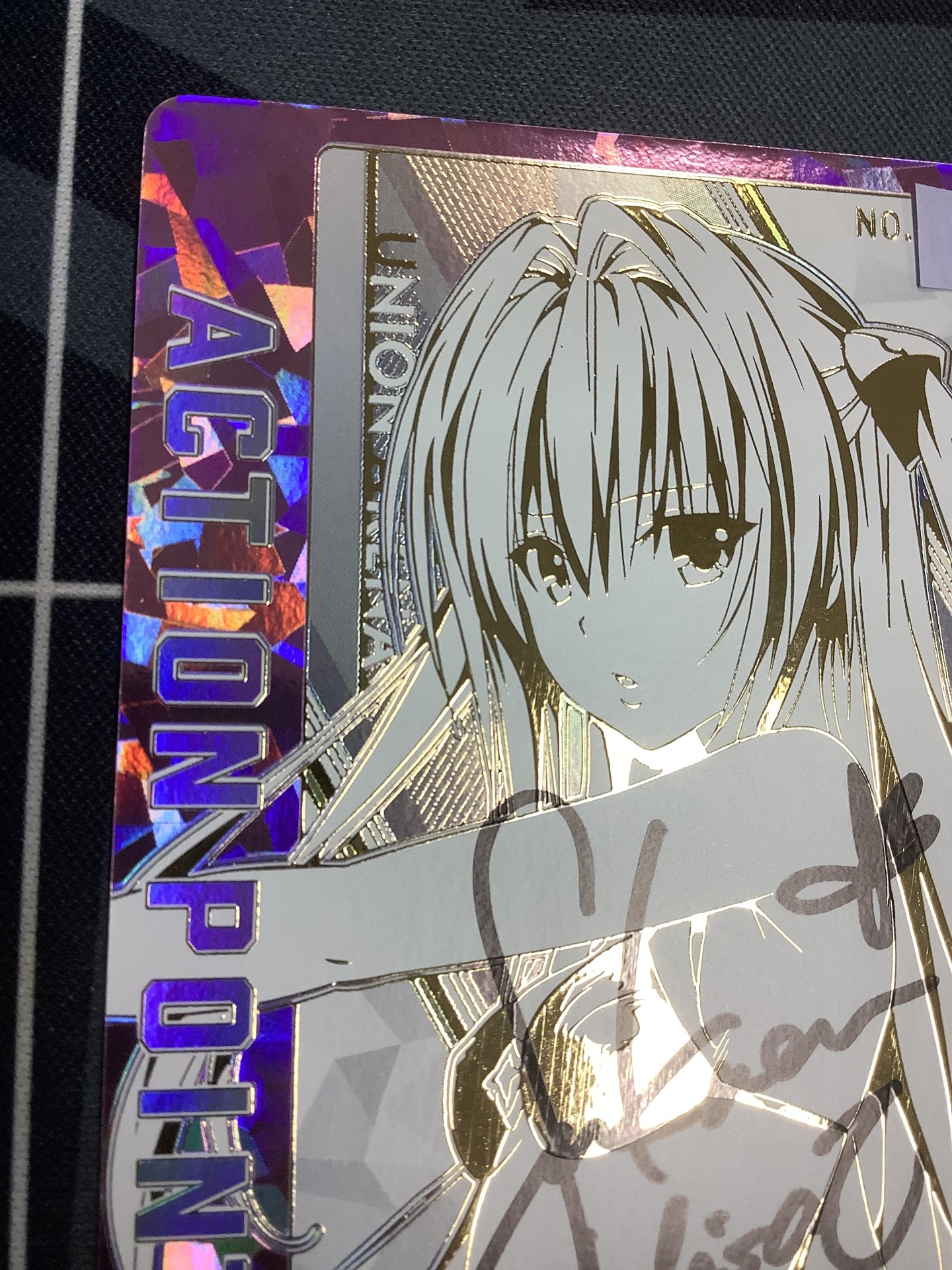 画像2: 金色の闇　ACTION POINT AP　【直筆サイン】 【シリアルナンバー入り】 ユニオンアリーナ ToLOVEる-とらぶる-【実物写真】